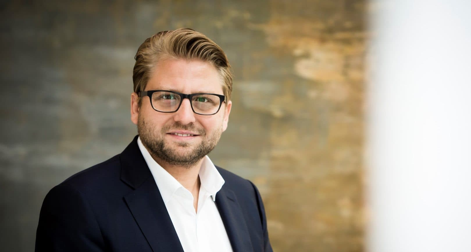 eGym übernimmt Firmenfitness-Netzwerk qualitrain